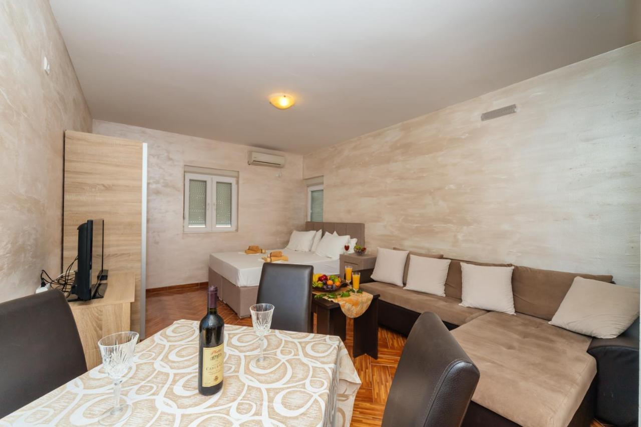 Aparthotel Stijovic Бар Екстер'єр фото