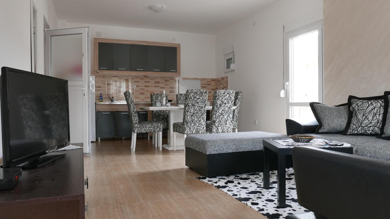 Aparthotel Stijovic Бар Екстер'єр фото