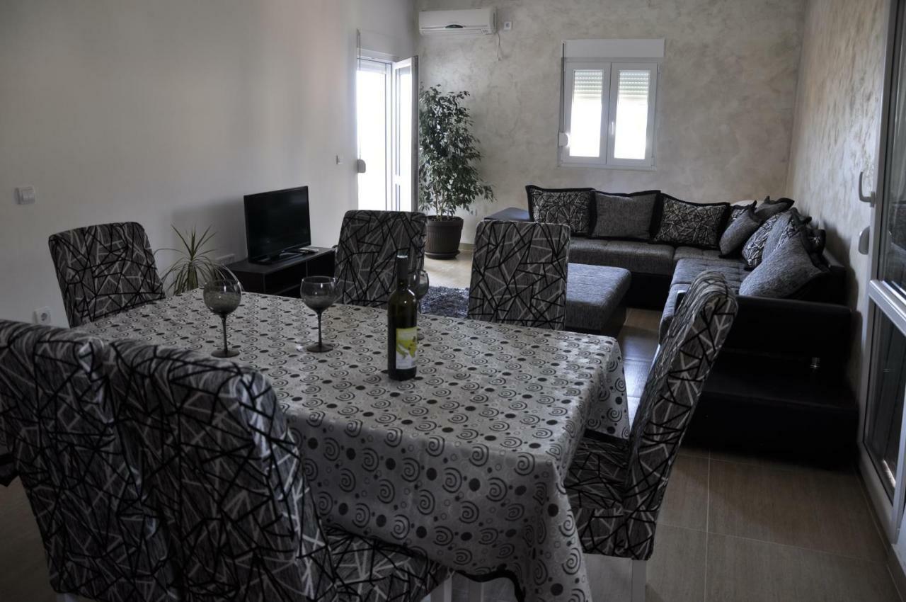 Aparthotel Stijovic Бар Екстер'єр фото