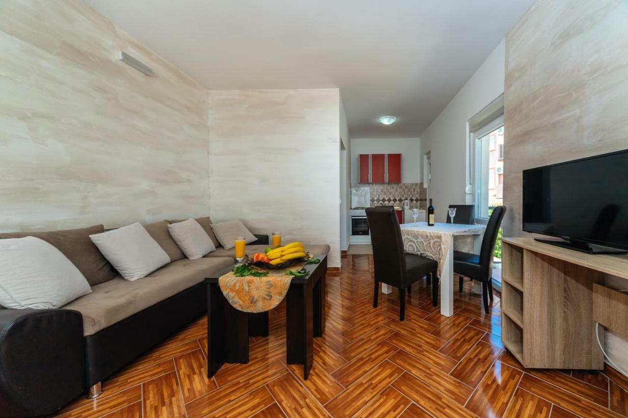 Aparthotel Stijovic Бар Екстер'єр фото